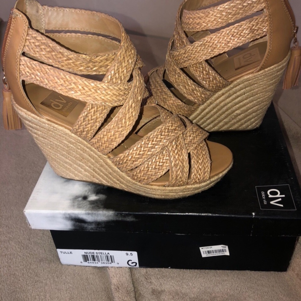 Wedge sandals